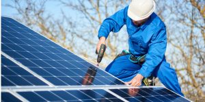 Installation Maintenance Panneaux Solaires Photovoltaïques à Saint-Martin-de-Lenne